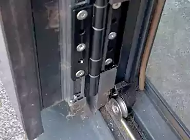 bifold door repairs